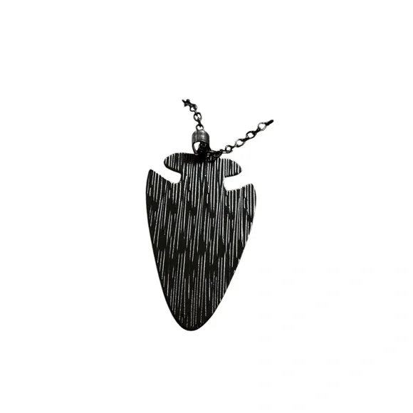 Patriotic USA American Flag and Eagle Arrowhead Design Black Unisex Necklace - Picture 6 of 7